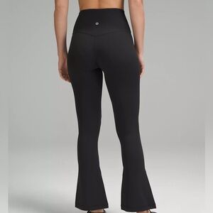 lululemon Align High-Rise Mini-Flare Pant
Short